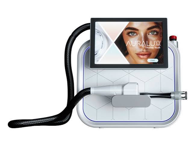 AuraLux laser at Aesthetics Africa